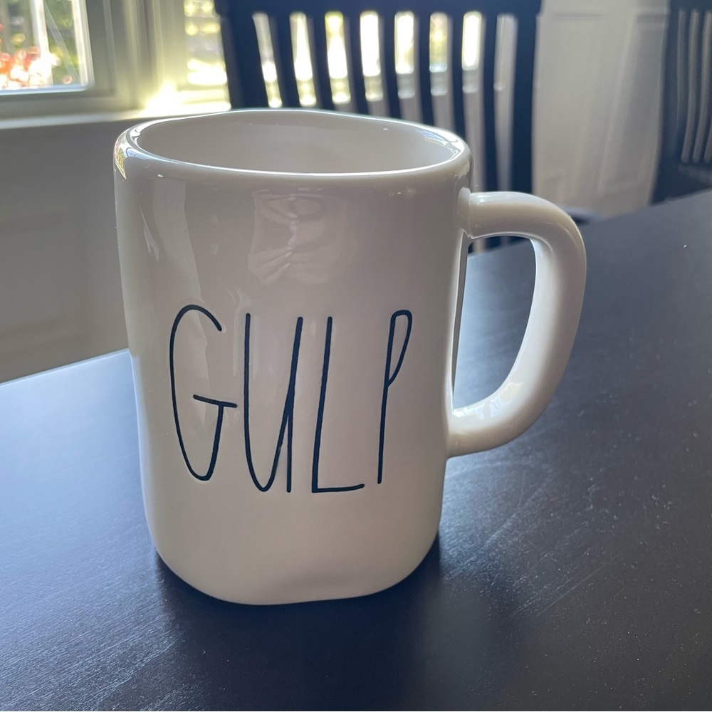 Original Magenta Rae Dunn gulp mug in perfect condition